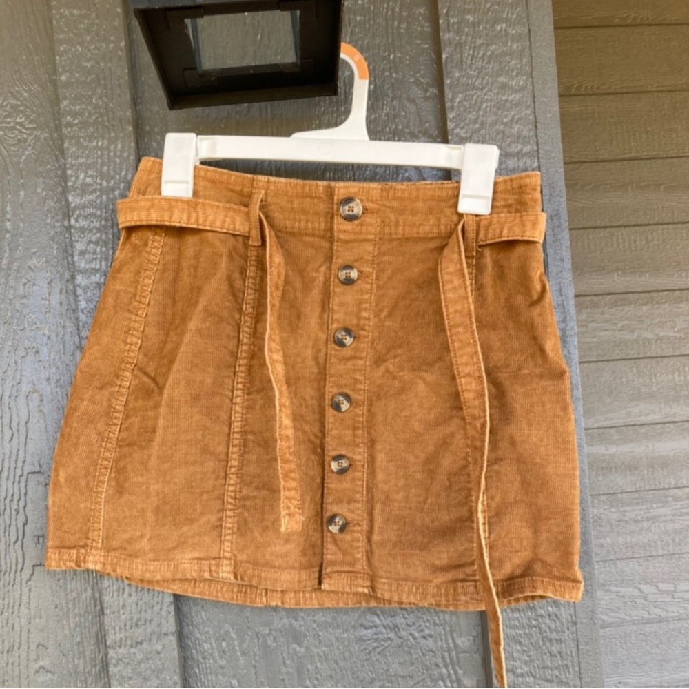 American Eagle button up skirt